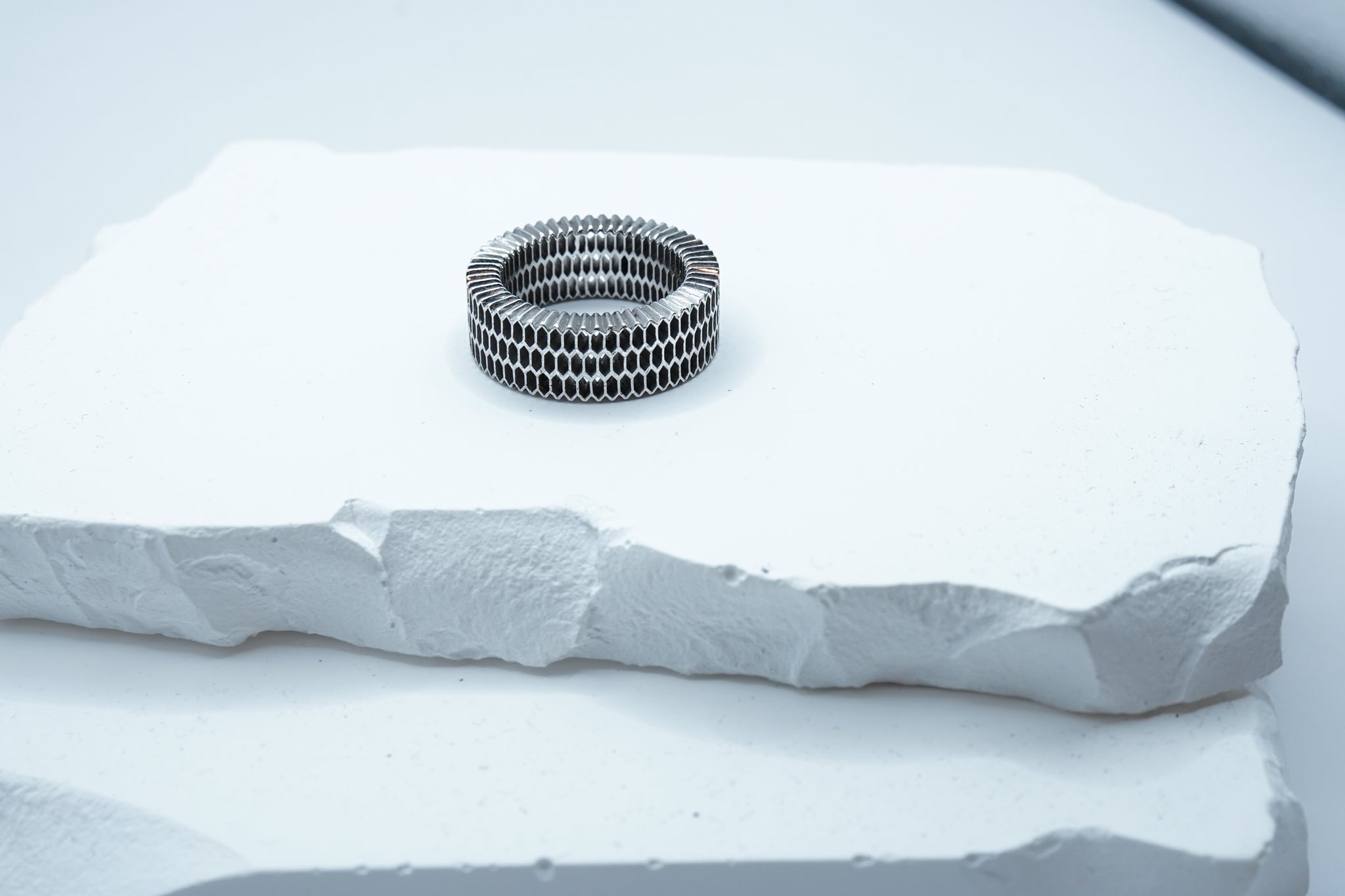 HIVE RING